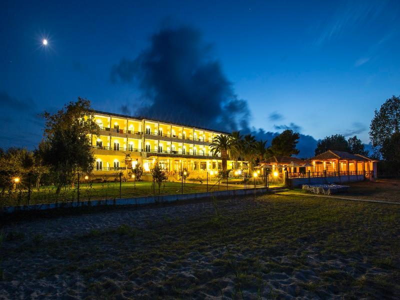 קאבוס Island Beach Resort (Adults Only) מראה חיצוני תמונה