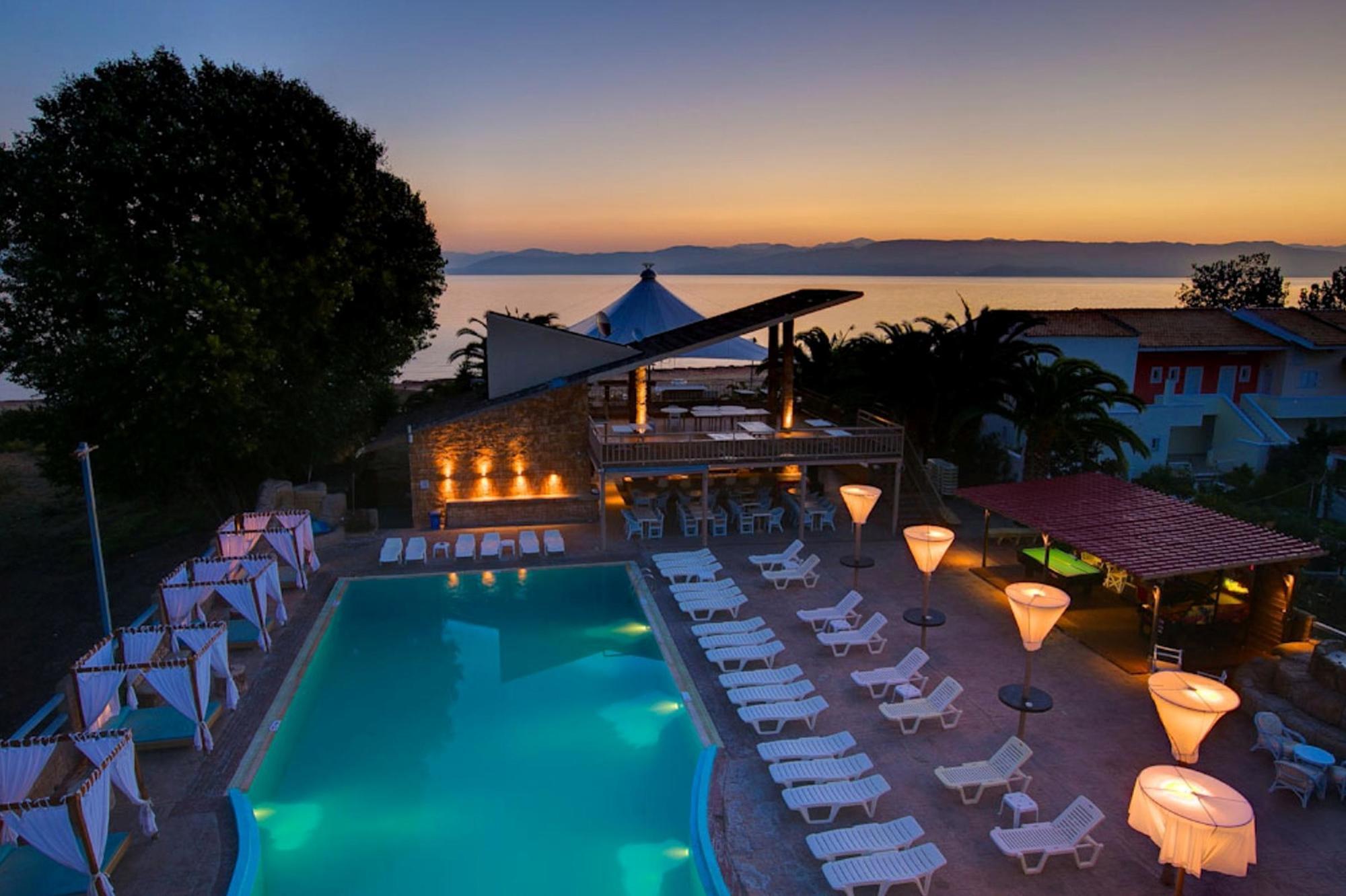 קאבוס Island Beach Resort (Adults Only) מראה חיצוני תמונה