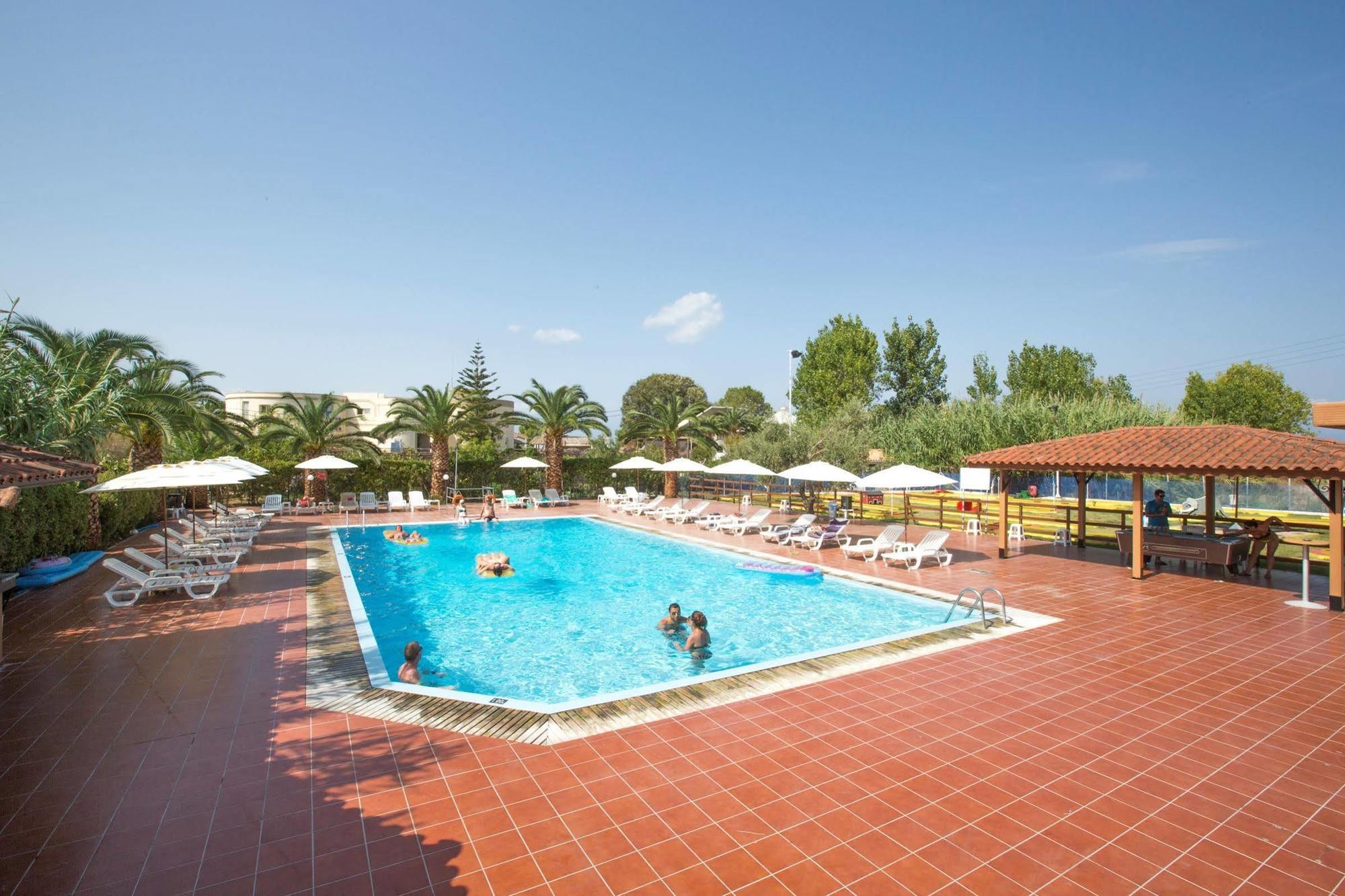 קאבוס Island Beach Resort (Adults Only) מראה חיצוני תמונה