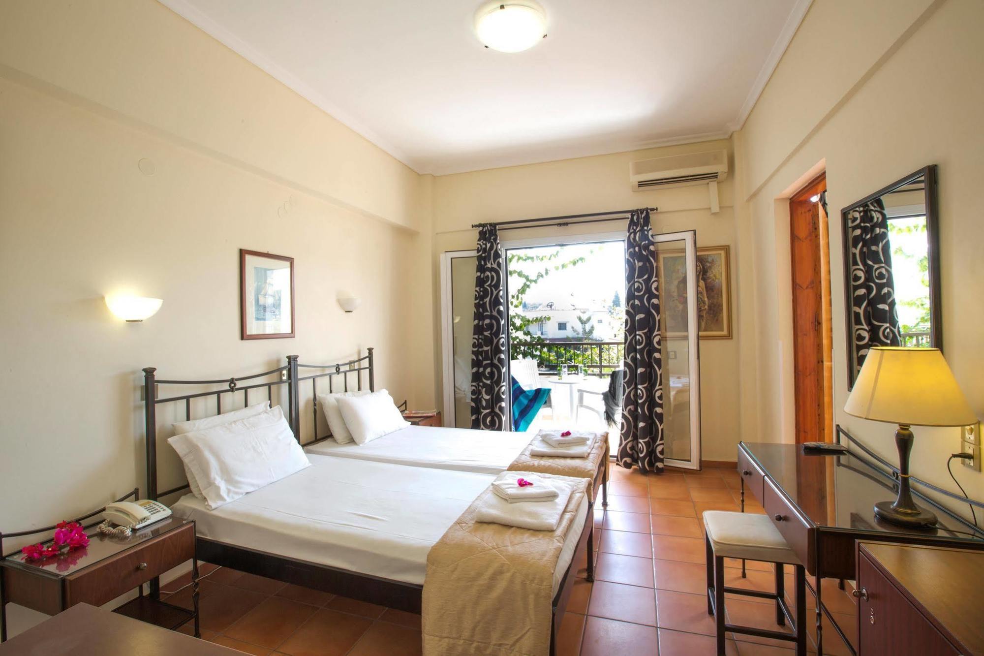 קאבוס Island Beach Resort (Adults Only) מראה חיצוני תמונה